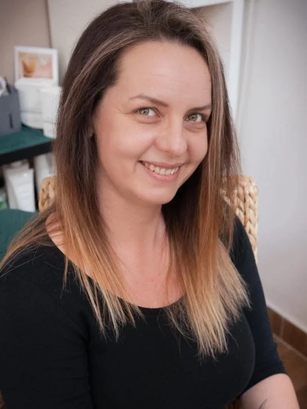 Petra Valová